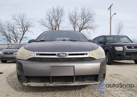 2011 Ford Focus Se z USA, uszkodzony, nr VIN 1FAHP3FN1BW195048